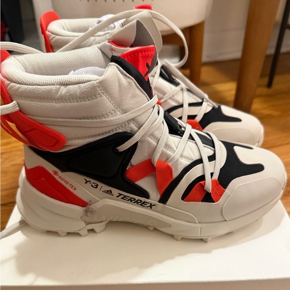 Y-3 Terrex Swift R3 Sneakers in White, Black and Orange - Picture 1 of 4